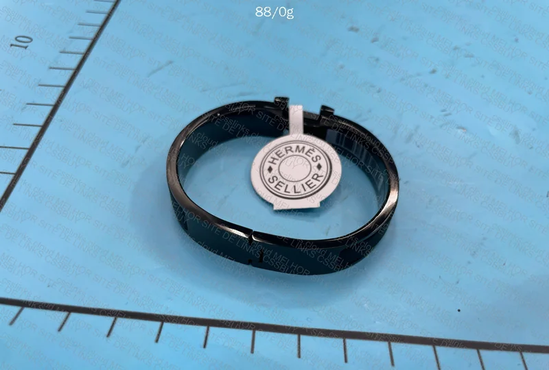 Clic H Bracelet 7