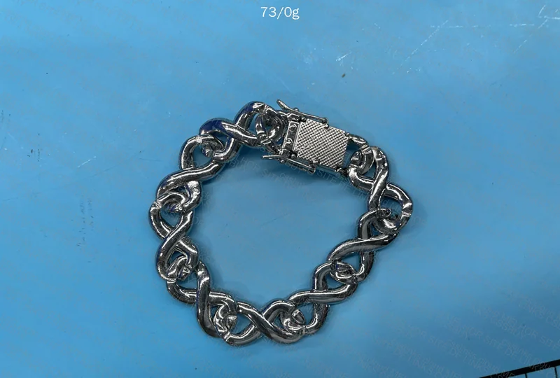 Infinite Link Studded Bracelet 3