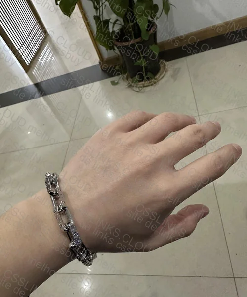 LV Bracelet 2