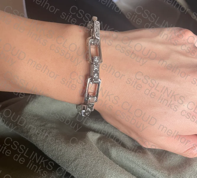 LV Bracelet 3