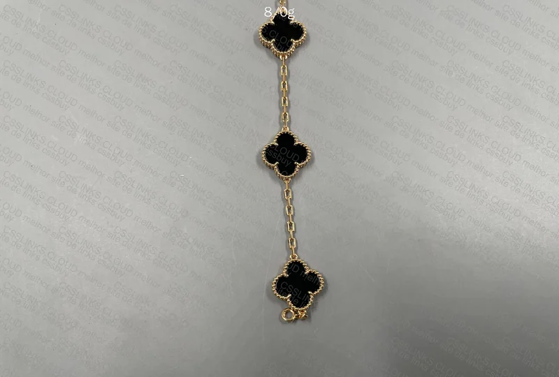 Clover Bracelet (GL or RL?) 2