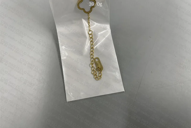 Van Cleef Bracelet 2