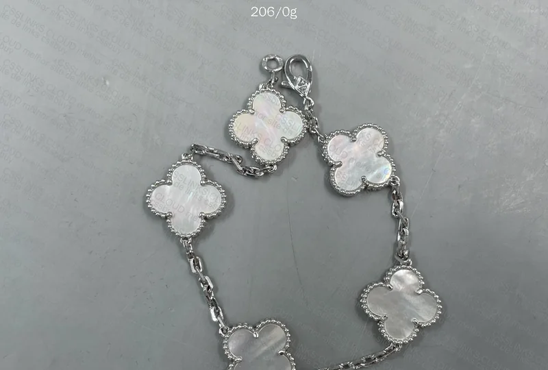 Van Cleef Bracelet 3