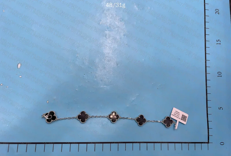 Van Cleef Bracelet 2