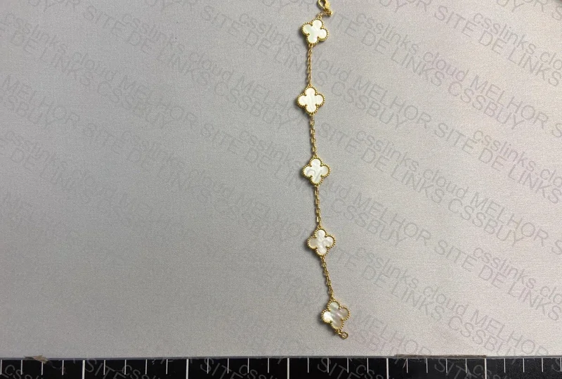 Van Cleef VGold Bracelet 6