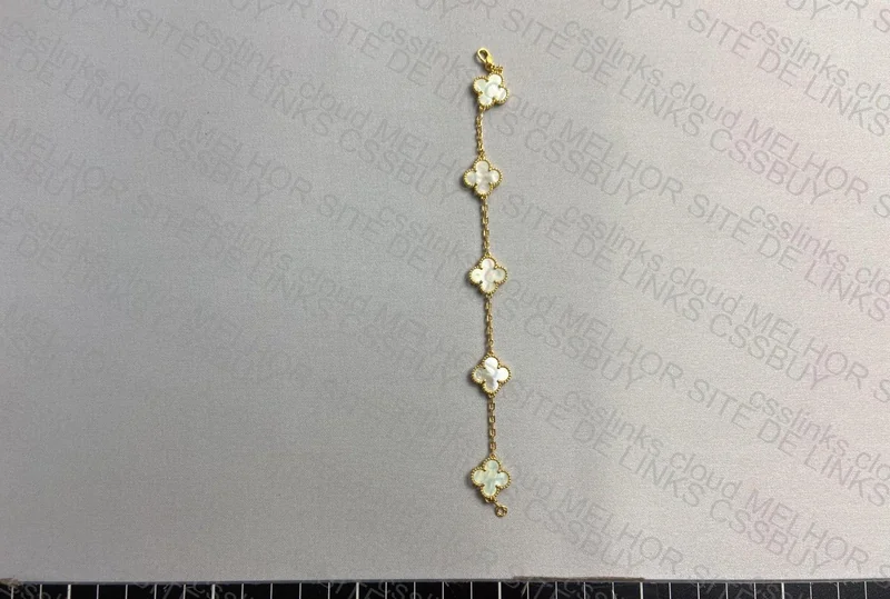 Van Cleef VGold Bracelet 8