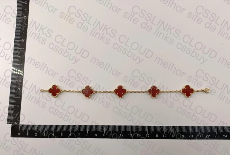 VCA Alhambra Carnelian Bracelet
