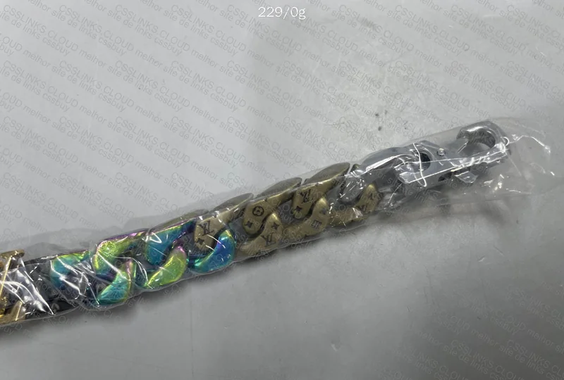 LV Bracelets 10