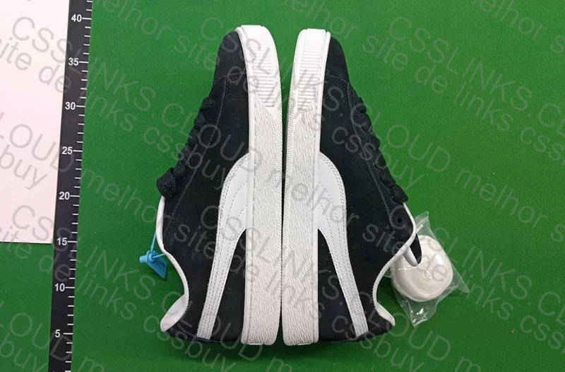Puma Suede XL Black and White 4