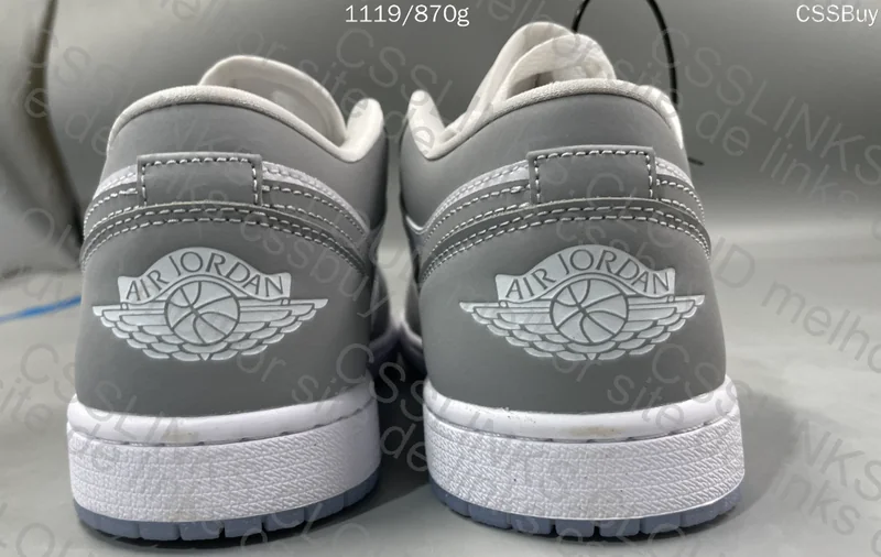 QC AJ1 low wolf grey 3