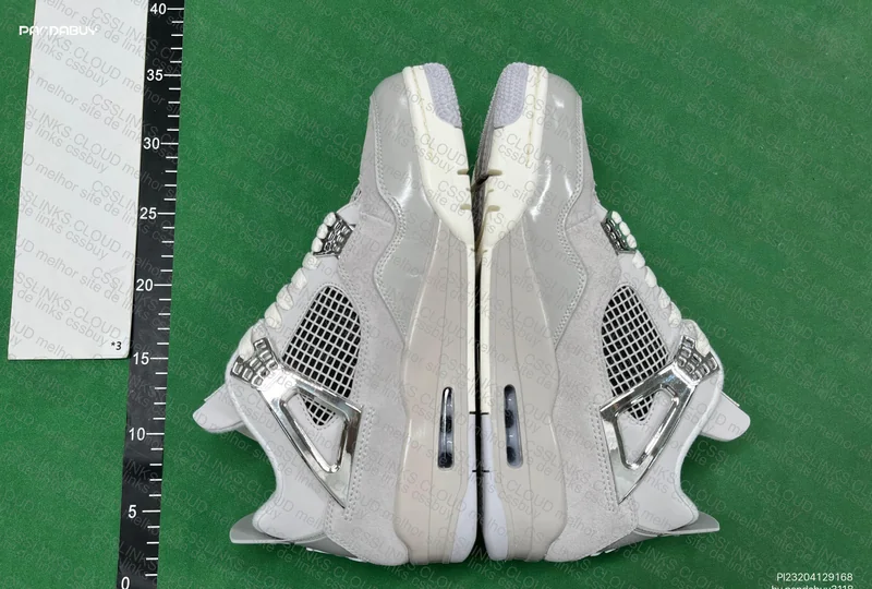 QC AJ4 “Frozen Moments ” 4