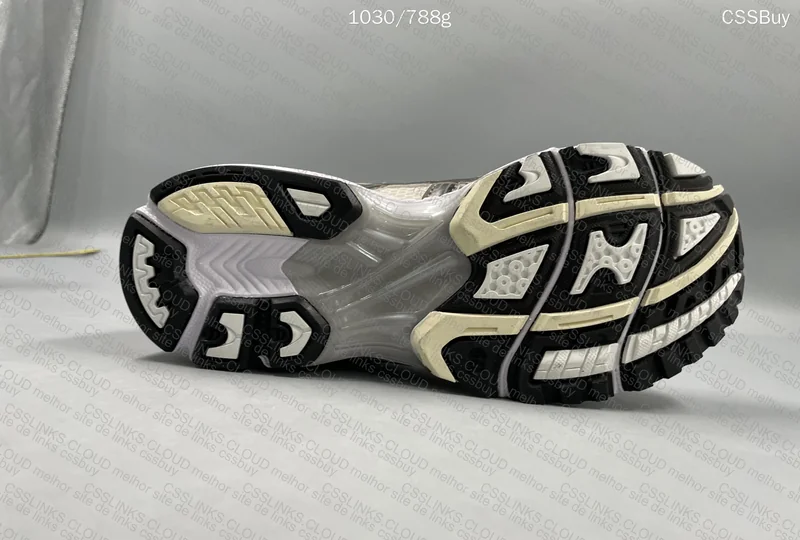 QC Asics Kayano 14 5