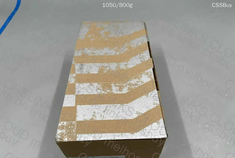 QC Golden Goose 288Y 9