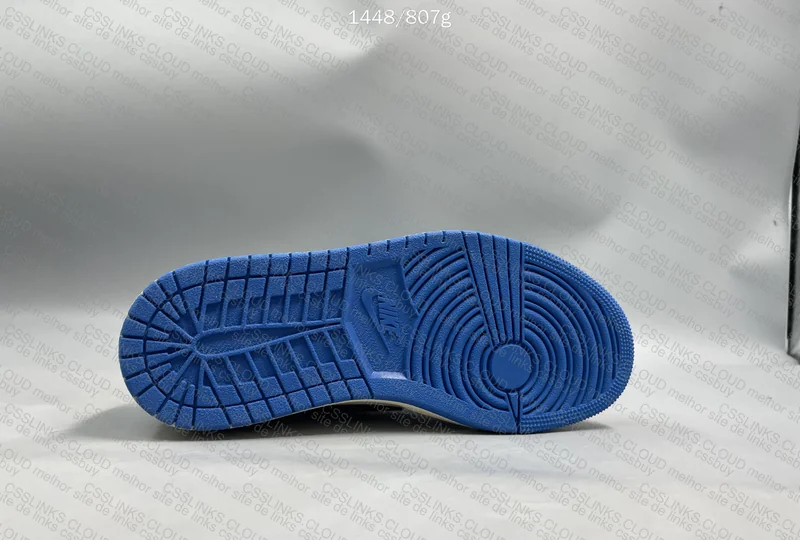 QC Jordan 1 Low TS x Fragment 10