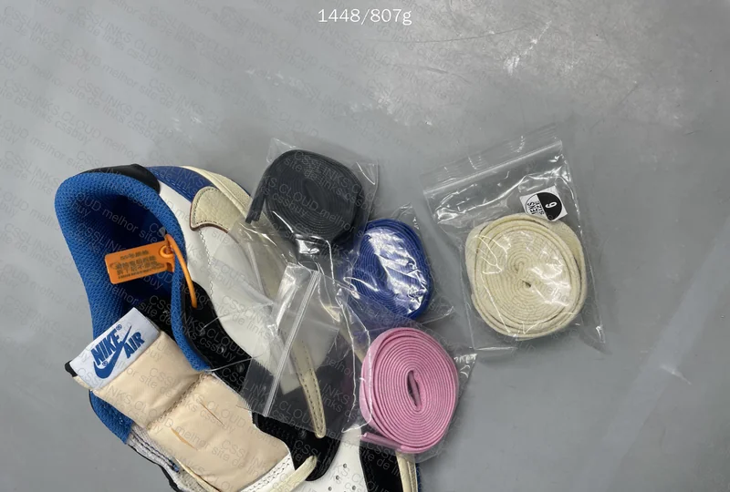 QC Jordan 1 Low TS x Fragment 7
