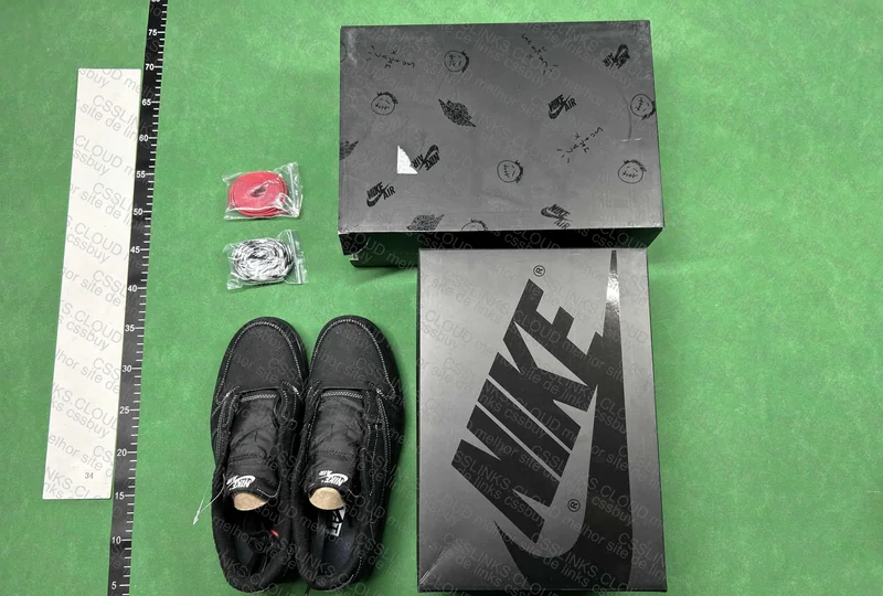 QC Nike dunk Grey Fog