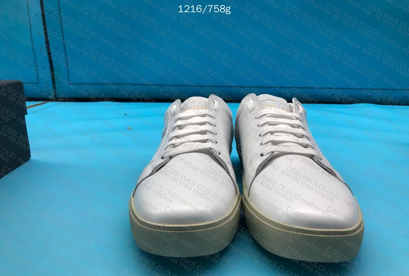QC — Saint Laurent