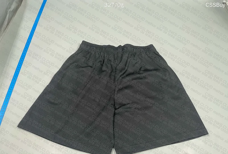 QC | Shorts Eric Emanuel Black 76ers. GL? 4