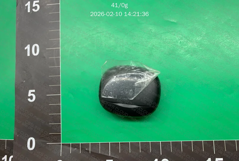 QCY - Almofada para H3 e fone N50 usado. 4