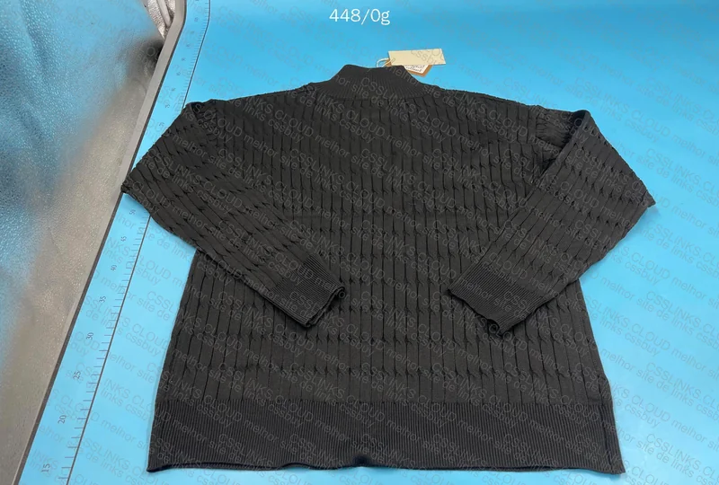 Quarter zip 5