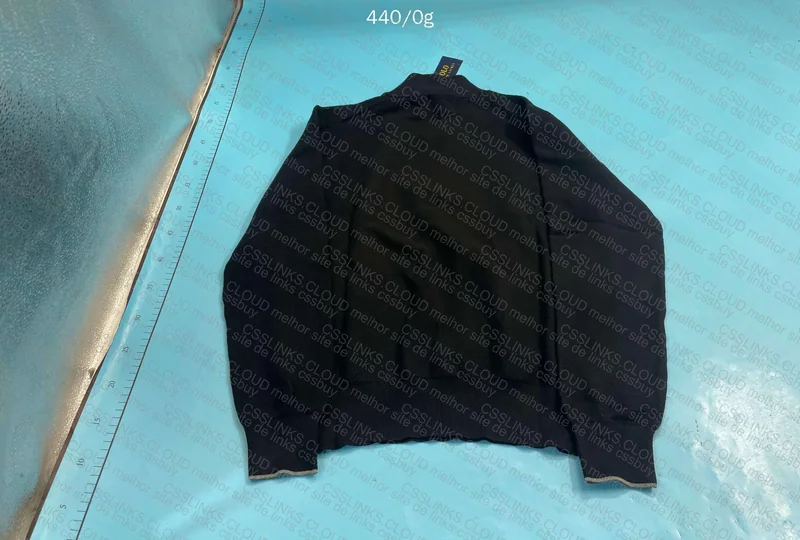Ralph Lauren Quarter Zip (with Measurements) 4