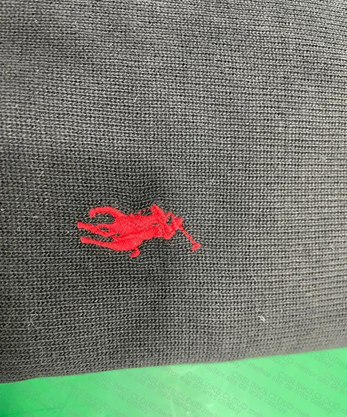 quarter zip Ralph lauren- ok? 2