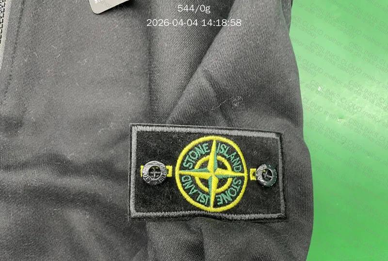 quarter zip stone Island 100% poliester? 2