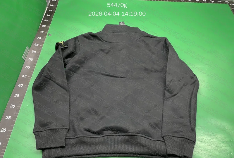 quarter zip stone Island 100% poliester? 5