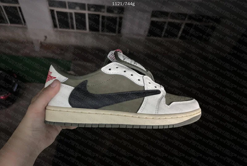 QY Batch - Travis scott