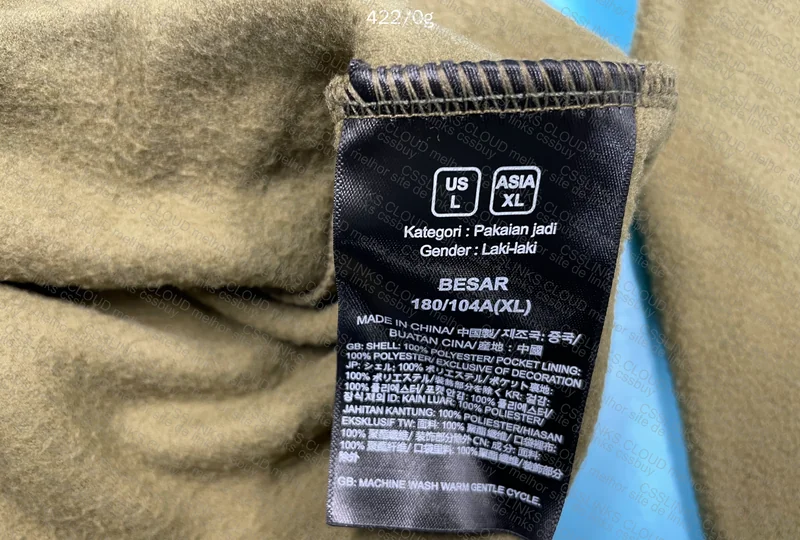 Random Color TNF Soft Jacket The North Face 2