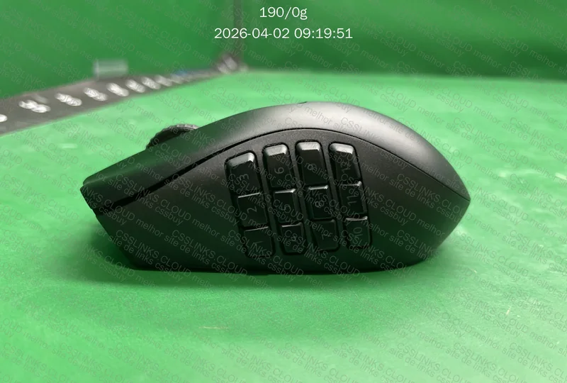 Razer Naga V2 Pro 3