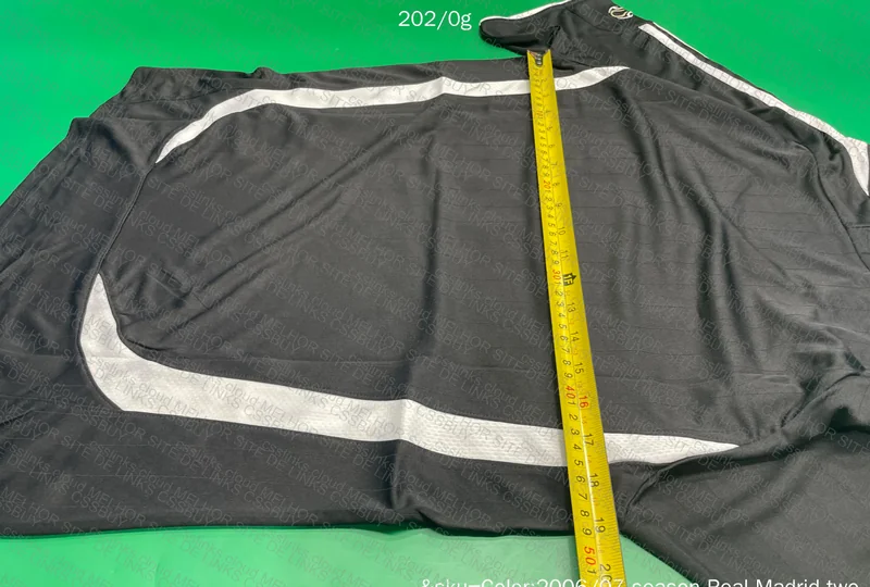 Real Madrid 06/07 (with Measurements) 9