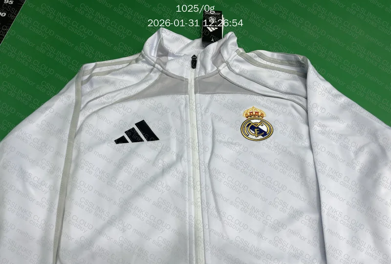 Real Madrid Purist Urban 25-26 4