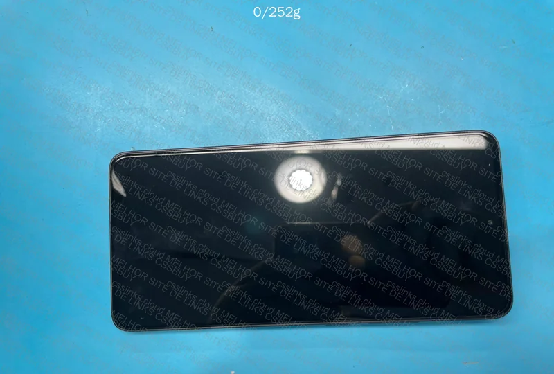 Redmi K80 (Poco F7 Pro) 2