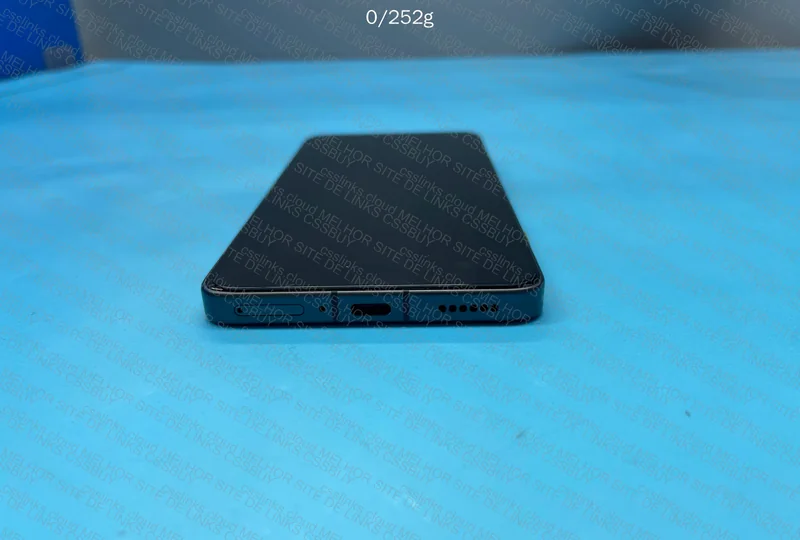 Redmi K80 (Poco F7 Pro) 5