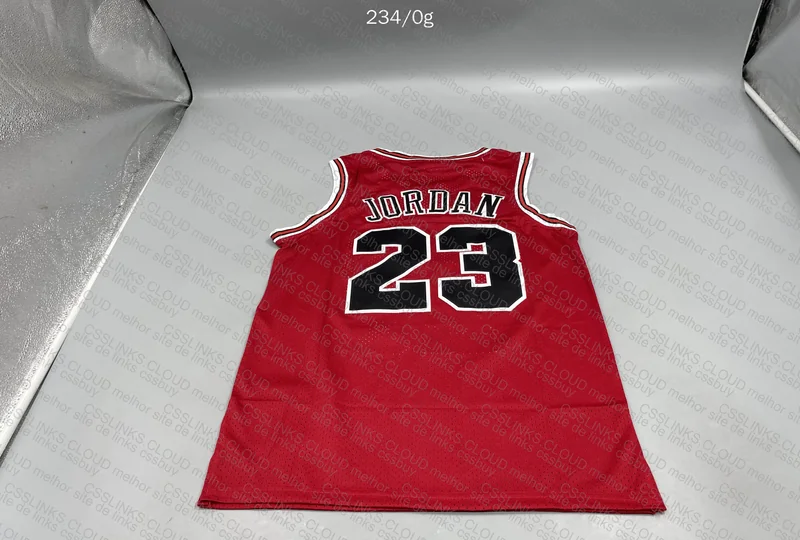 Bulls Tank Top 6