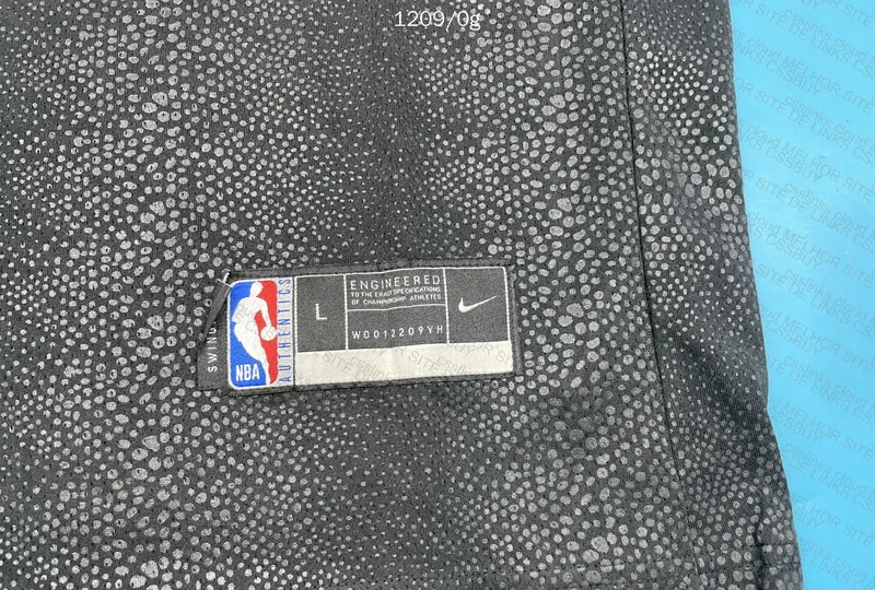 NBA Los Angeles Lakers Black Lebron James Tank Top - 35 Yuans 2