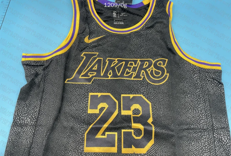 NBA Los Angeles Lakers Black Lebron James Tank Top - 35 Yuans 3