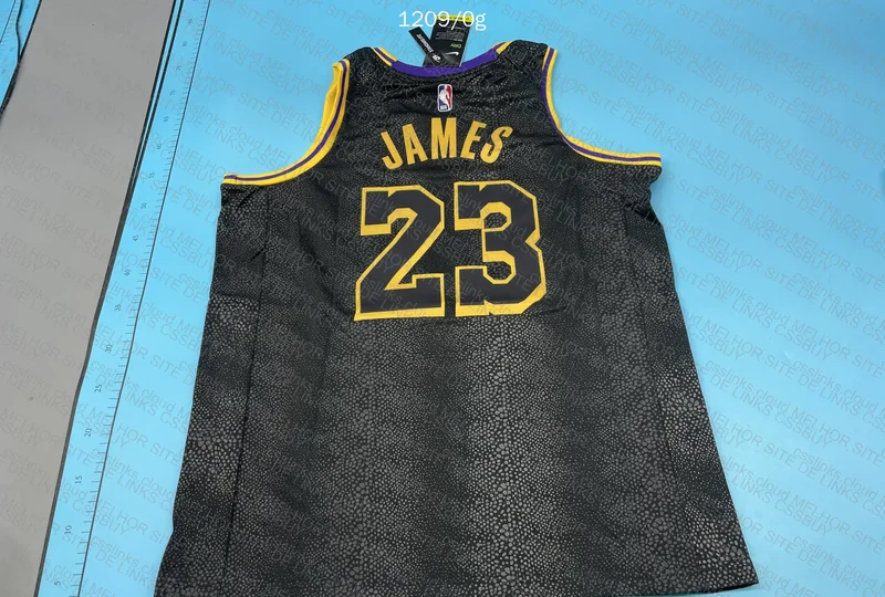 NBA Los Angeles Lakers Black Lebron James Tank Top - 35 Yuans 5
