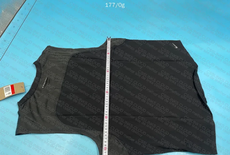 Nike Trail Tank Top (with measurements) - Jisu 2