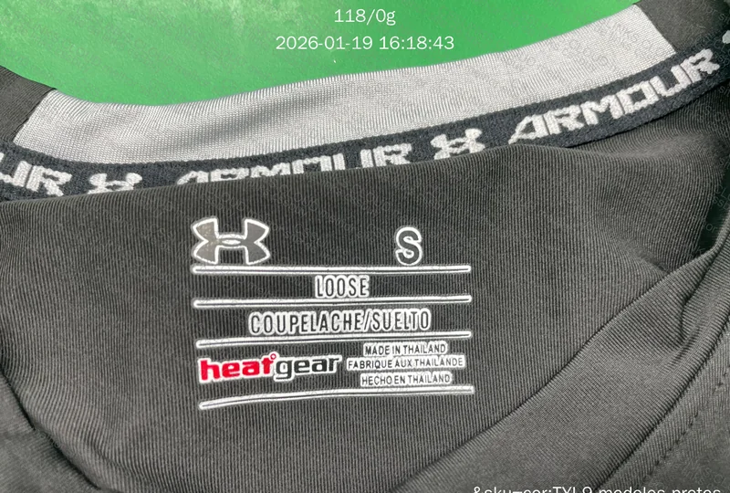 Regata Under Armour Black 4
