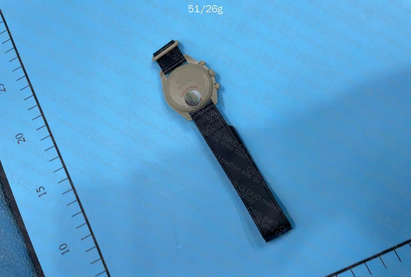 Moonswatch Watch (Need Help) 4