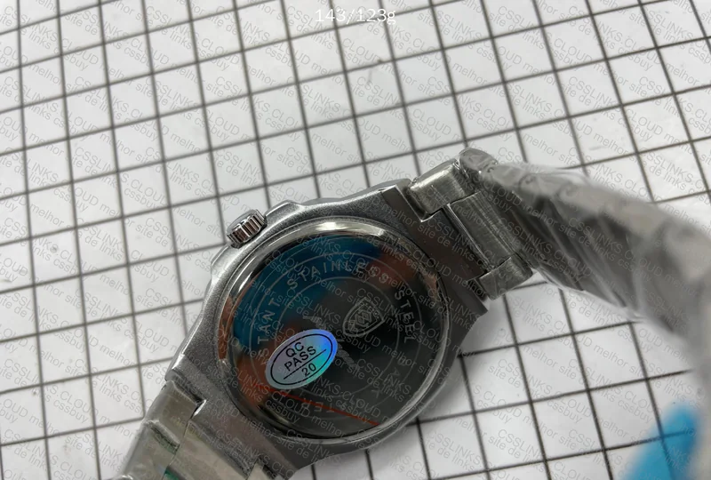 Poedagar Watch