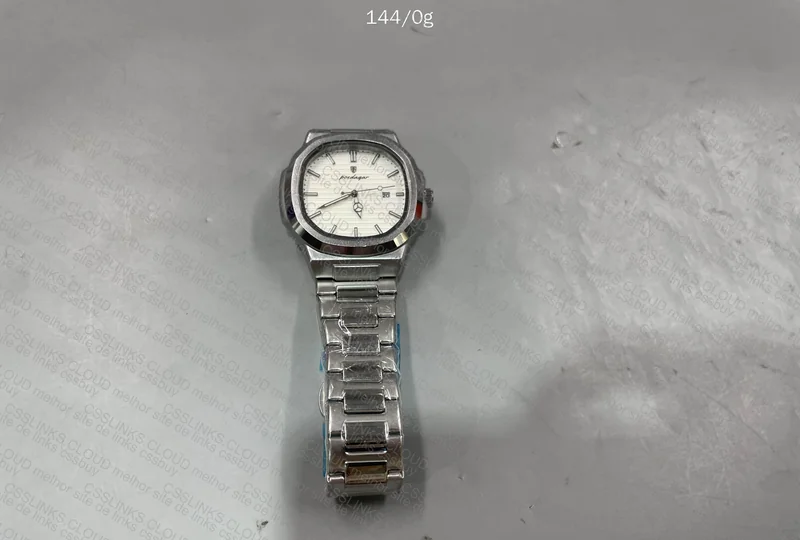 Poedegar Watch