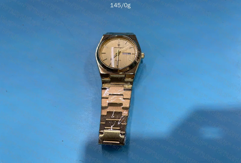 Poedegar Gold Watch 2