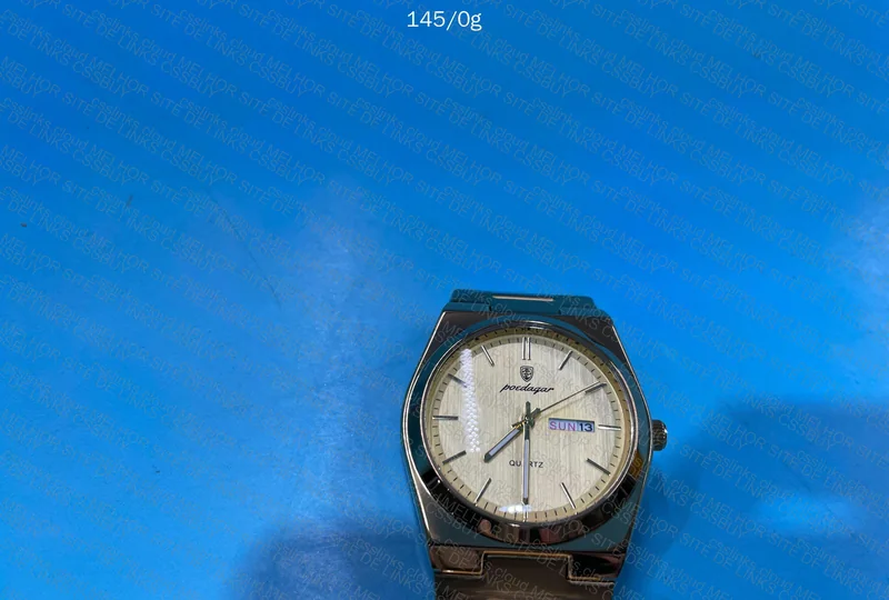 Poedegar Gold Watch 3