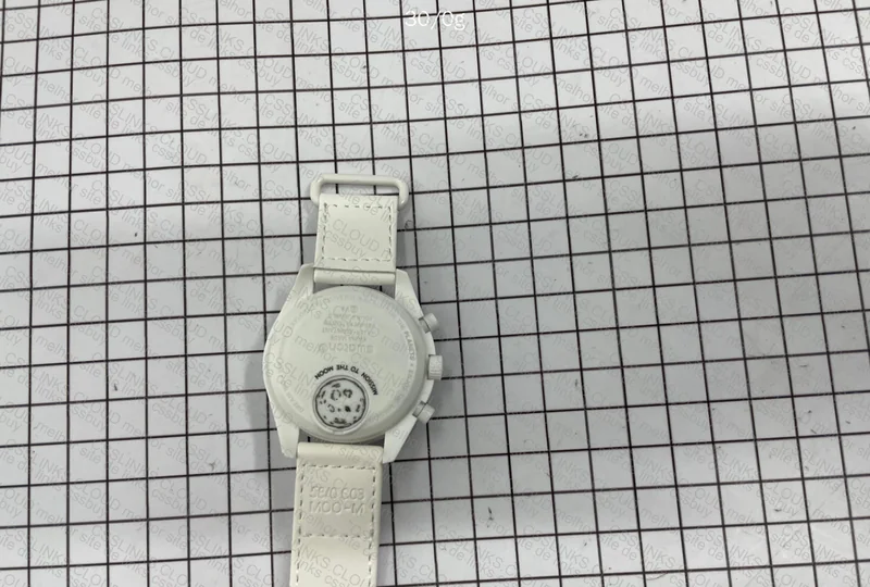 Swatch X Omega Moonswatch Moonphase Snoopy White 3