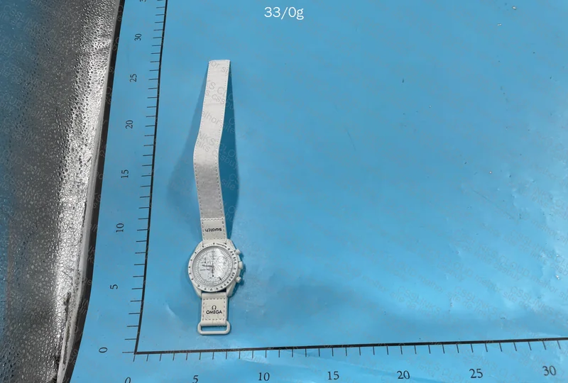 Swatch X Omega Moonswatch Moonphase Snoopy White 4