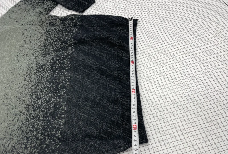 Rep Uniqlo Sweater jWanderson 4