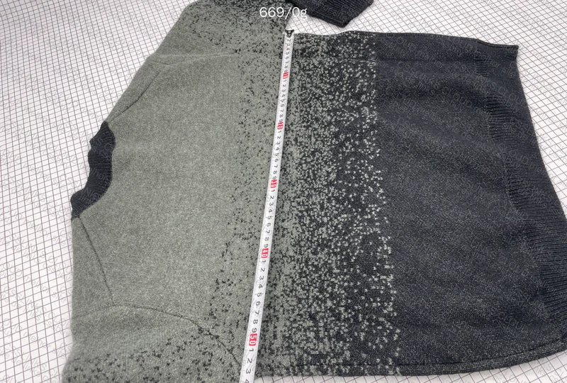 Rep Uniqlo Sweater jWanderson 5